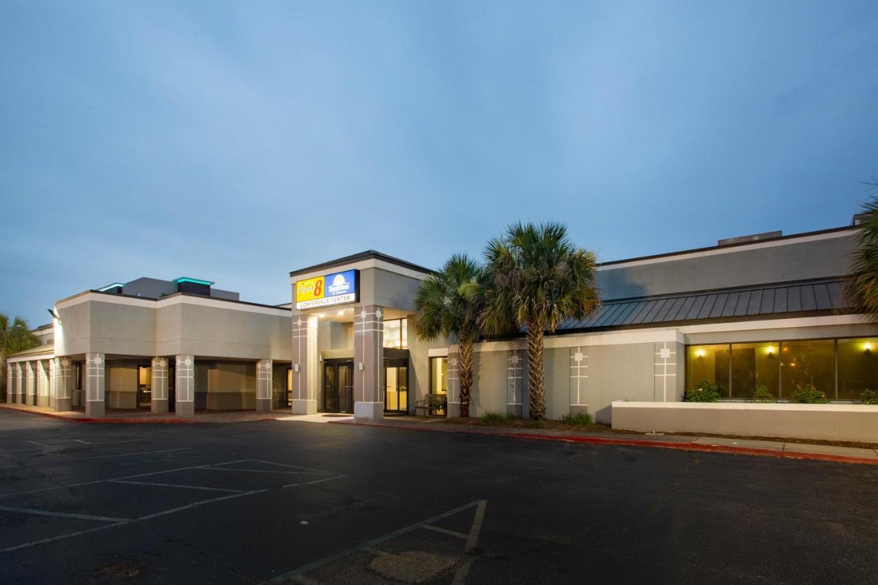 Hotel Super 8 By Wyndham Mobile I-65 Exterior foto